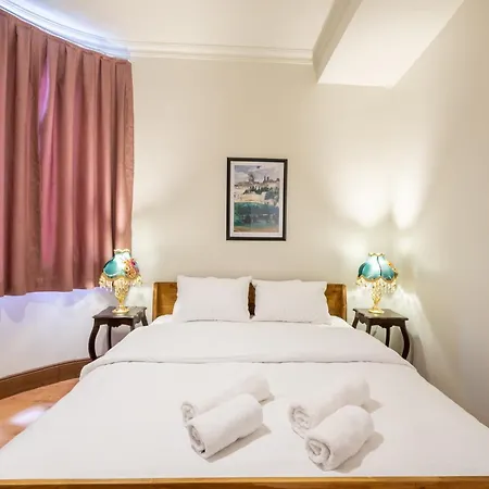 Mayer Taksim * اسطنبول