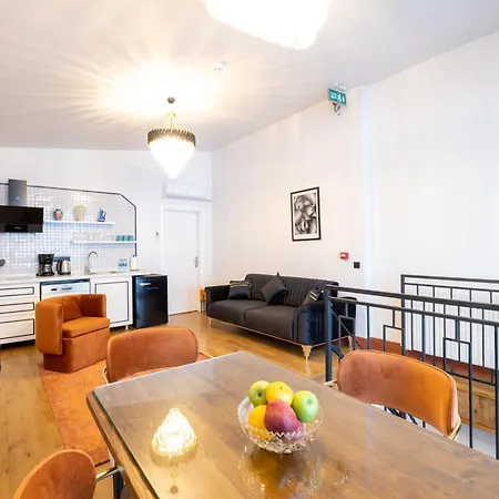 Mayer Taksim Apartament *